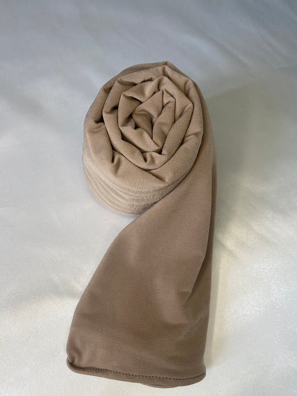 Hijab en jersey premium beige nude